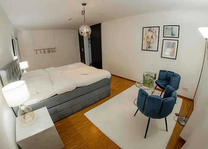 Bonnystay River Side 100 Qm Fuer 4 Personen 公寓