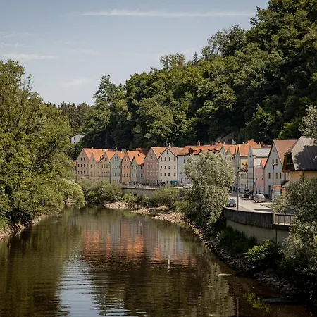 Bonnystay River Side 100 Qm Fuer 4 Personen *